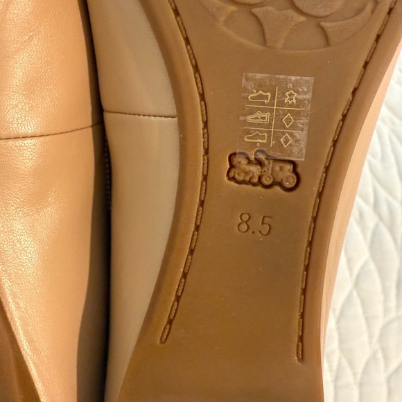 COACH - Alina Leather Ballet - Gently Used size 8 - Picture 7 of 10
